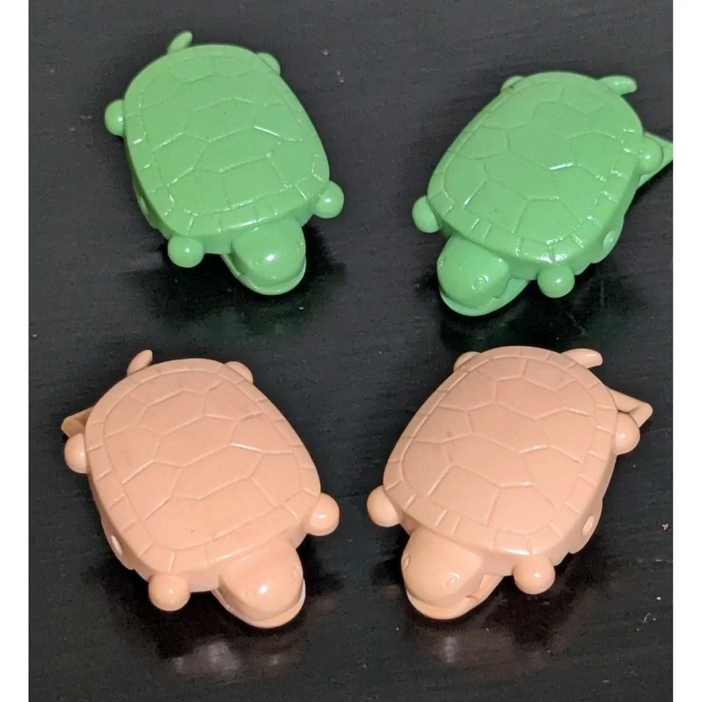 Vintage Turtle Baby Bib Clips Federal Tool Corp Chicago Green and Pink Two Pairs